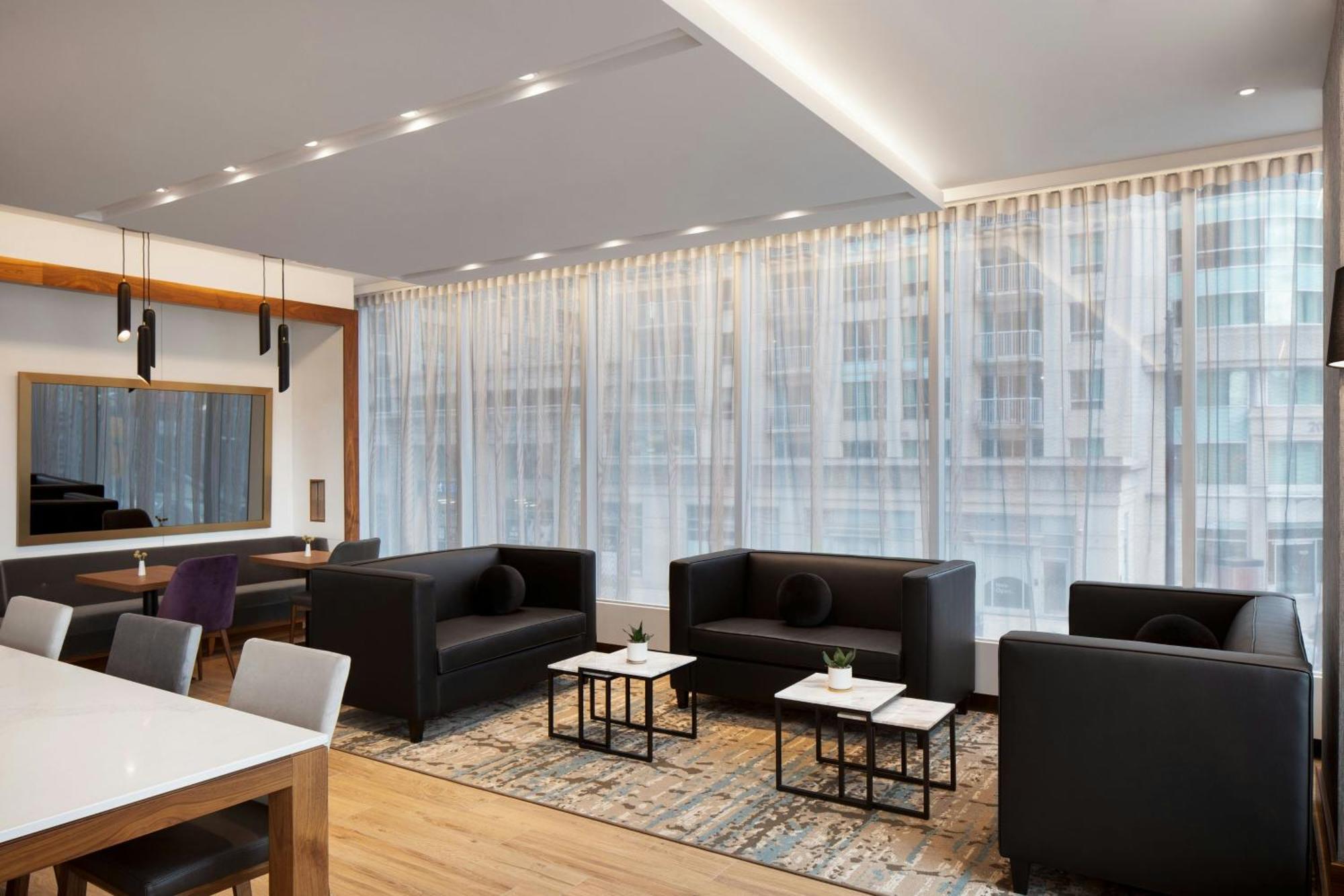 Ac Hotel By Marriott Ottawa Downtown Buitenkant foto