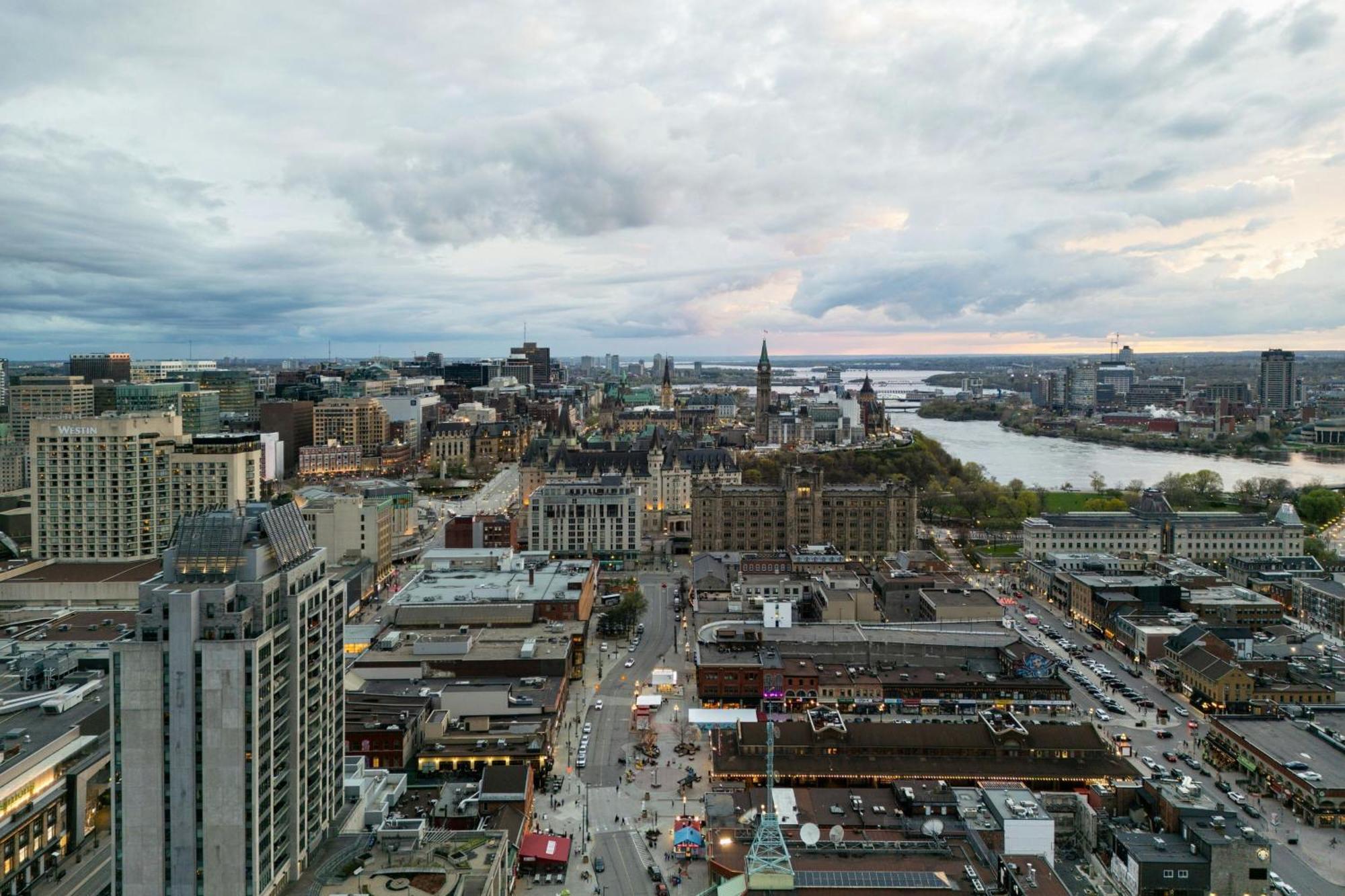 Ac Hotel By Marriott Ottawa Downtown Buitenkant foto